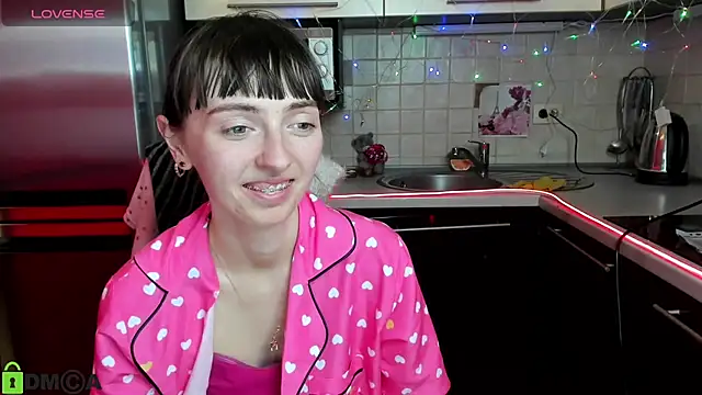 TayanaJons online show from 19, 3, 2025