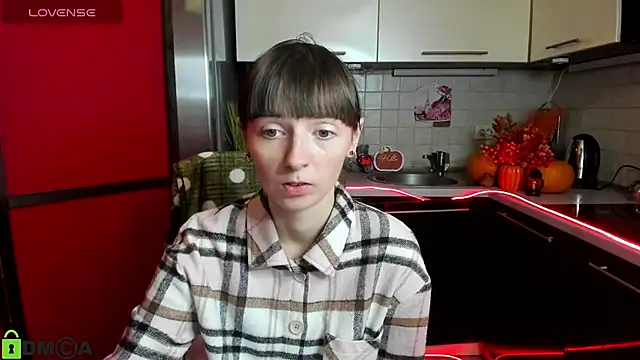 TayanaJons online show from 11, 11, 2025