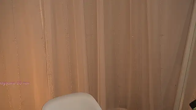 Snapshot of Poni_DII chatting on 2, 2, 2026 Poni DII online show from 2, 2, 2026