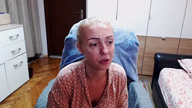Leona-Exotic online show from 22, 7, 2026