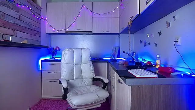 Skinny Nally online show from 19, 2, 2026