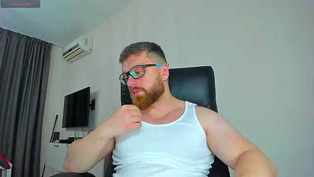 Findom guy online show from 23, 3, 2026