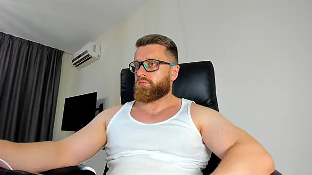 Findom guy online show from 28, 5, 2026