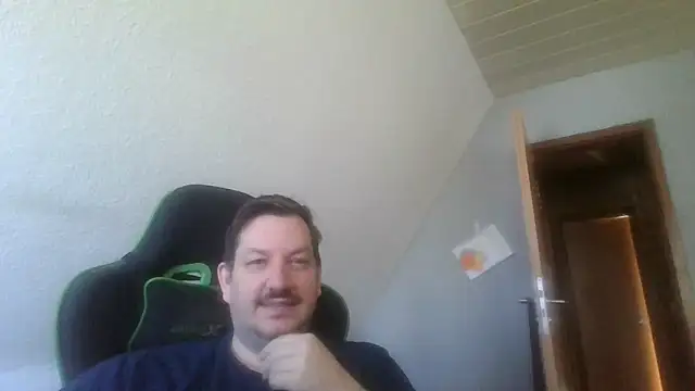 Golffahrer1982 online show from 11, 4, 2026