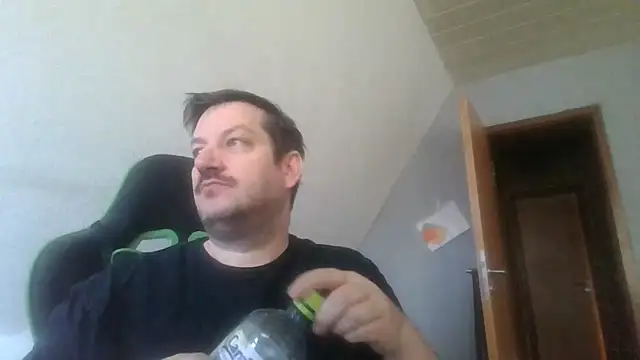 Golffahrer1982 online show from 12, 4, 2026