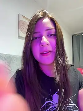 Snapshot of Zoe_Lennoxx chatting on 22, 6, 2026 Zoe Lennoxx online show from 22, 6, 2026