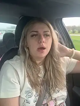 nicolesugarr online show from 12, 4, 2026