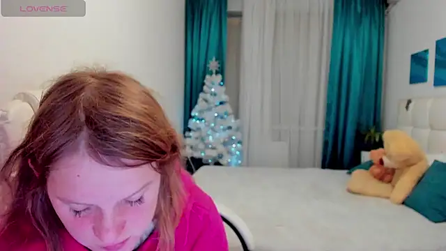 Kathlyn  Heath online show from 30, 12, 2024