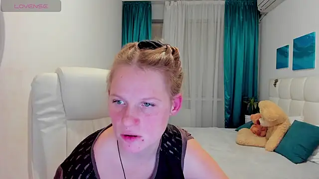 Kathlyn  Heath online show from 1, 1, 2025