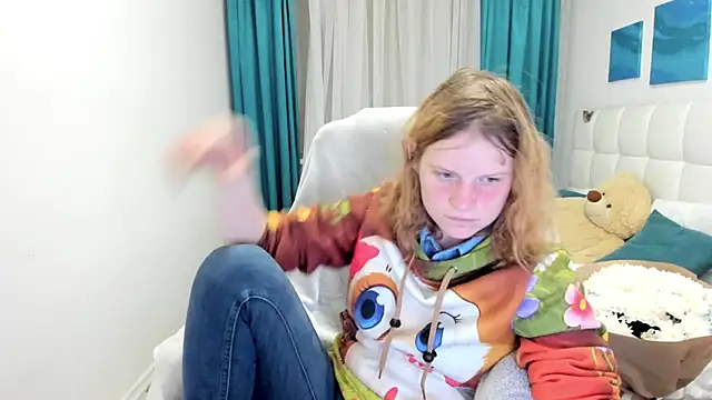 Kathlyn  Heath online show from 28, 11, 2025