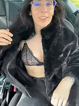 Lilith  D online show from 17, 2, 2026