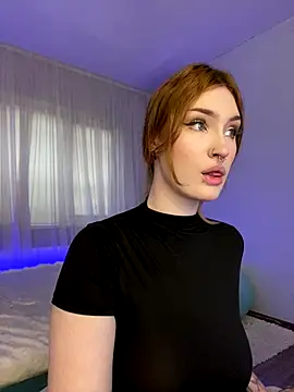  Chlo  e online show from 5, 10, 2025