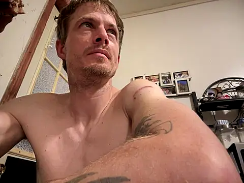 Snapshot of KBONE36 chatting on 14, 10, 2025 KBONE36 online show from 14, 10, 2025