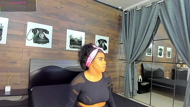 Briana Wells  online show from 12, 7, 2026