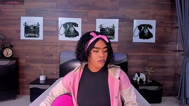 Briana Wells  online show from 14, 7, 2026