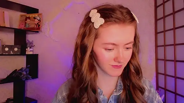 KateCuddle online show from 20, 1, 2025