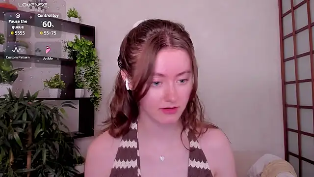 KateCuddle online show from 8, 7, 2026