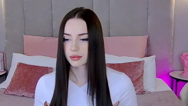 Betty Bridge online show from 10, 2, 2025