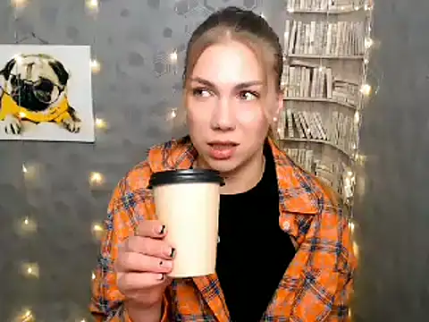 Snapshot of Sport_Tall_Doll chatting on 4, 2, 2025 Sport Tall Doll online show from 4, 2, 2025