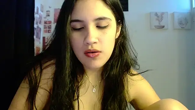 InocentHeaven1 online show from 16, 4, 2026