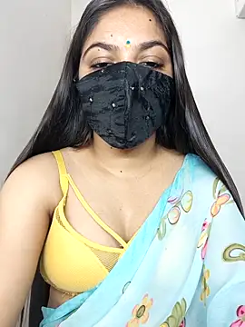 Snapshot of _desigori chatting on 3, 11, 2025 desigori online show from 3, 11, 2025