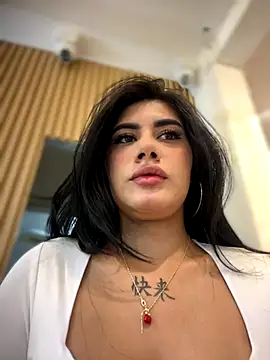 clarachanelricek online show from 23, 10, 2025