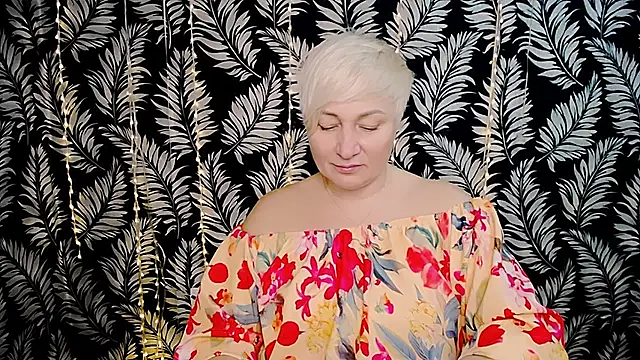 Olivia playful online show from 16, 2, 2026