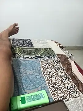 Snapshot of Lent_Medium chatting on 4, 11, 2025 Lent Medium online show from 4, 11, 2025