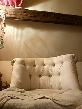 eddouxxx78 online show from 15, 4, 2026