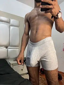 Criistianprado19cm online show from 27, 6, 2026