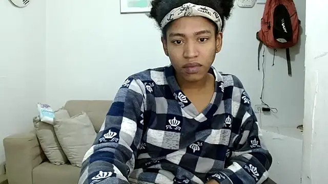 angelamarie1 online show from 22, 2, 2026