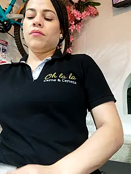 Dannacamila online show from 10, 4, 2026