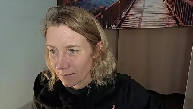 Lola Belgium online show from 14, 4, 2026