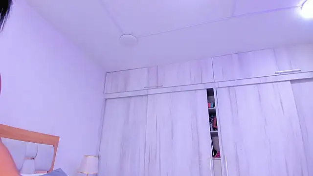 paola rodriguez online show from 9, 3, 2025