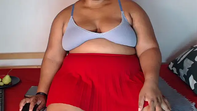 Snapshot of SexyChill1992 chatting on 20, 2, 2025 SexyChill1992 online show from 20, 2, 2025