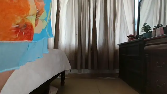 MINI Petite online show from 8, 3, 2026