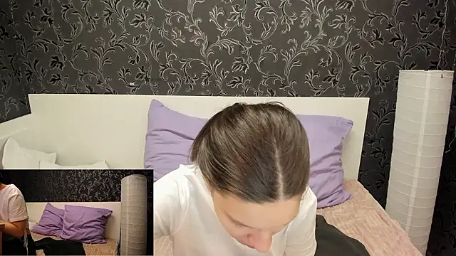 Snapshot of MelaniGrand chatting on 18, 2, 2026 MelaniGrand online show from 18, 2, 2026