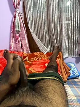 Snapshot of raguram143 chatting on 18, 10, 2025 raguram143 online show from 18, 10, 2025