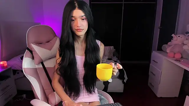 Ainhoads online show from 19, 6, 2026