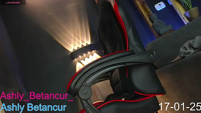 Snapshot of AshlyBetancurX chatting on 18, 1, 2025 AshlyBetancurX online show from 18, 1, 2025