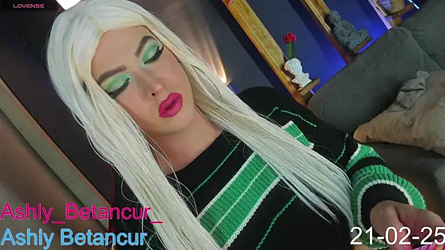 Snapshot of AshlyBetancurX chatting on 22, 2, 2025 AshlyBetancurX online show from 22, 2, 2025