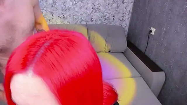 Snapshot of DavidAndSophie chatting on 4, 2, 2025 DavidAndSophie online show from 4, 2, 2025