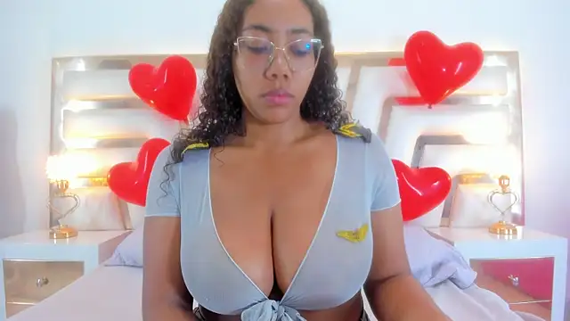 Snapshot of Aisharhodes00 chatting on 15, 2, 2025 Aisharhodes00 online show from 15, 2, 2025