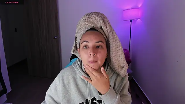 Miss Nicole online show from 18, 2, 2026