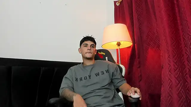 Snapshot of Evan_stoner chatting on 26, 9, 2025 Evan stoner online show from 26, 9, 2025