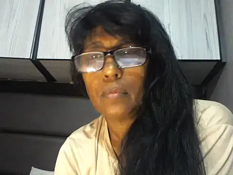 MsAttitude online show from 12, 2, 2026