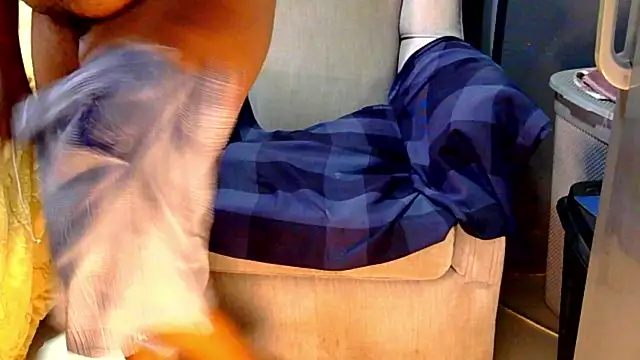 Snapshot of CharlesBlk79_ chatting on 5, 12, 2025 CharlesBlk79 online show from 5, 12, 2025