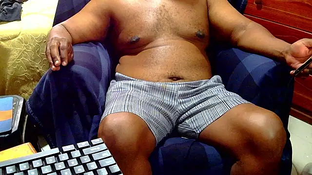 Snapshot of CharlesBlk79_ chatting on 2, 3, 2026 CharlesBlk79 online show from 2, 3, 2026