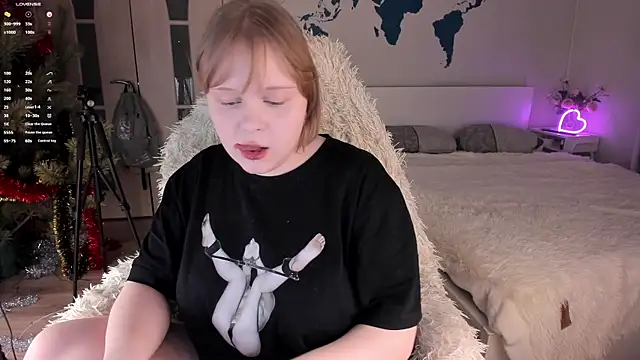 Snapshot of LisaLaas chatting on 21, 1, 2025 LisaLaas online show from 21, 1, 2025