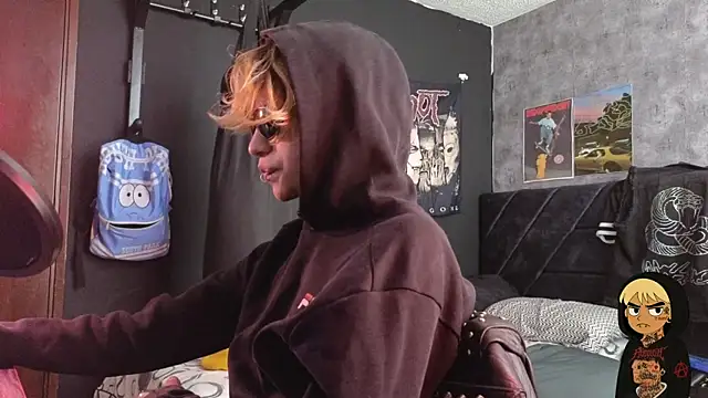 AcidMilo online show from 5, 11, 2025